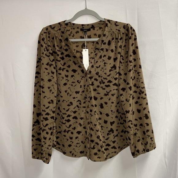 DREW Jalen Animal Print Button Front Blouse Brown/Black Size Small NWT - Picture 1 of 5